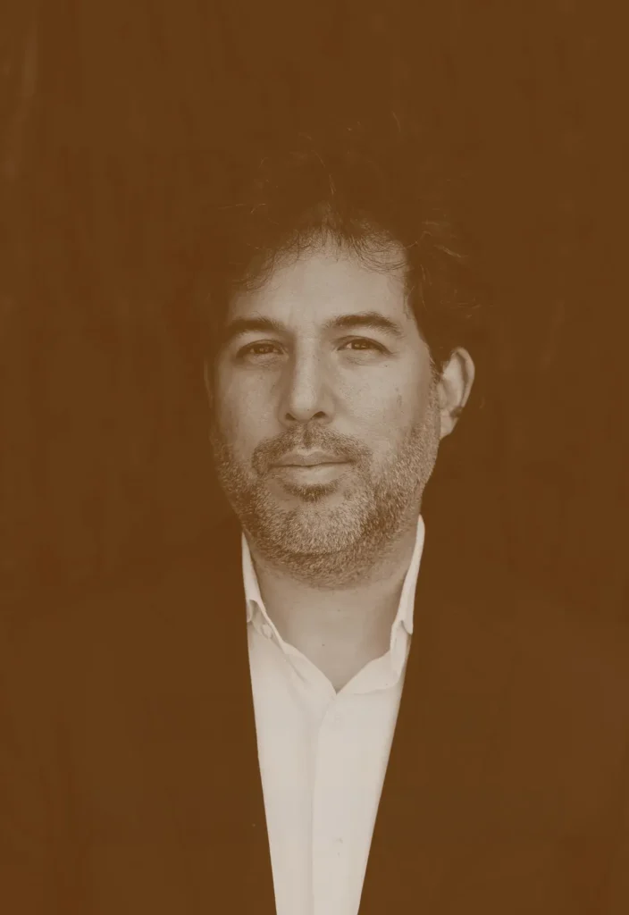 Gonzalo Delacámara